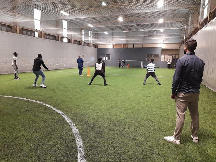 ‘Surviving to Thriving’ – WCB and Wicketz collaborate with the Red Cross, delivering cricket to young asylum seekers and refugees in Birmingham
